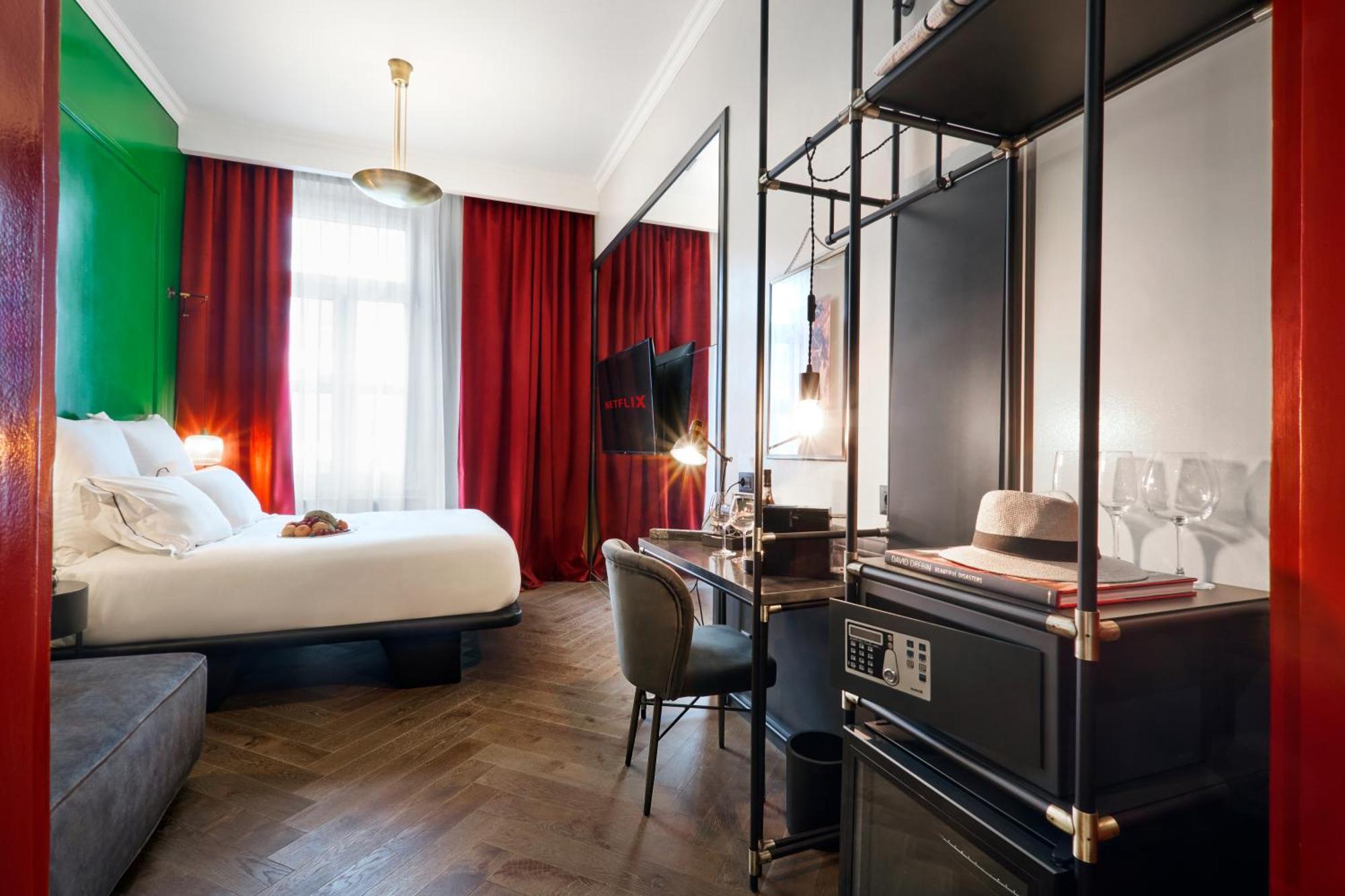 Soho Athinas 60 Hotel Athén Kültér fotó